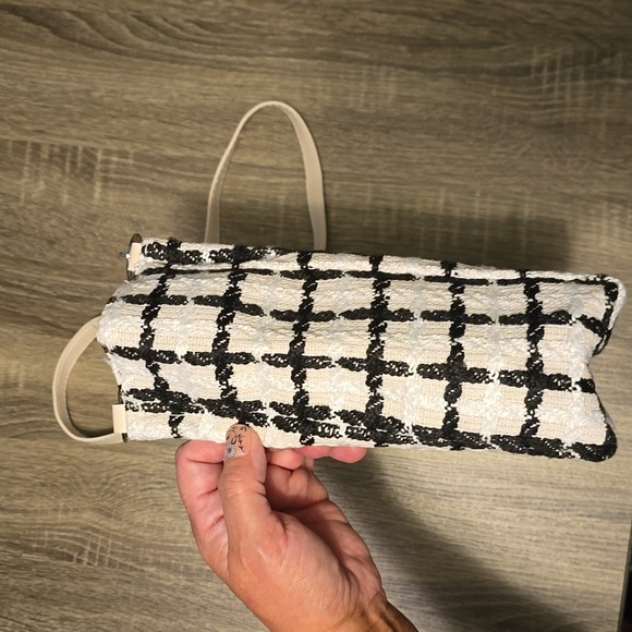 pocketbook with shoulder straps - Picture 3 of 7